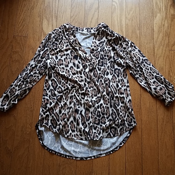 Entro Leopard Print Top - Picture 1 of 3